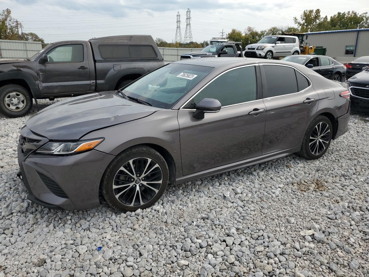 Изображение 1 2018 TOYOTA CAMRY L 2018 с VIN 4T1B11HK5JU122280
