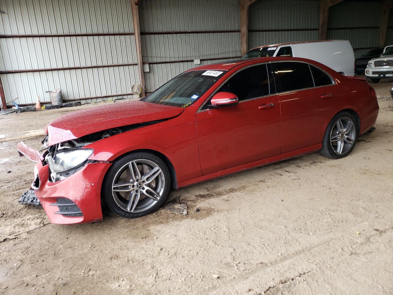 Obraz 1 z 2017 MERCEDES-BENZ E 300 2017 z VIN WDDZF4JB7HA271145