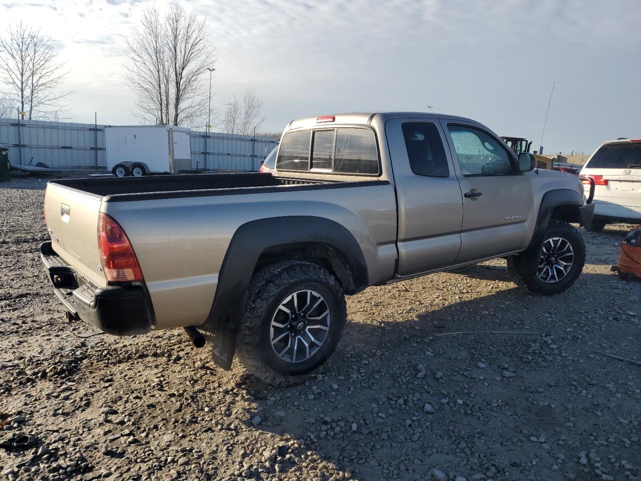 Image 3 of 2006 TOYOTA TACOMA ACCESS CAB 2006 with VIN 5TEUU42N16Z216289