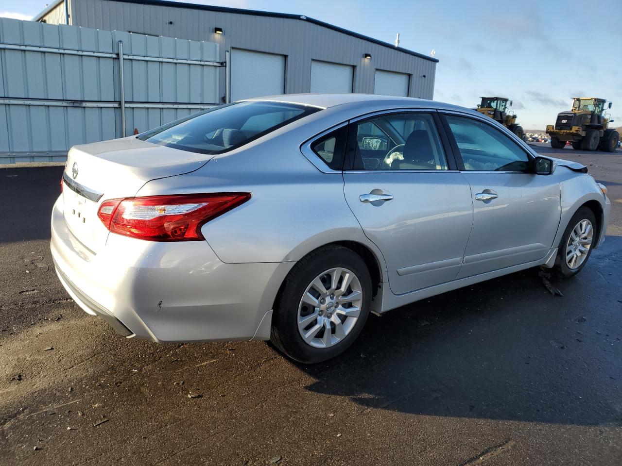 Image 3 of 2016 NISSAN ALTIMA 2.5 2016 with VIN 1N4AL3AP0GC128939