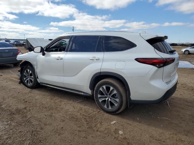 Image 2 of 2020 TOYOTA HIGHLANDER XLE 2020 with VIN 5TDGZRAH8LS508926