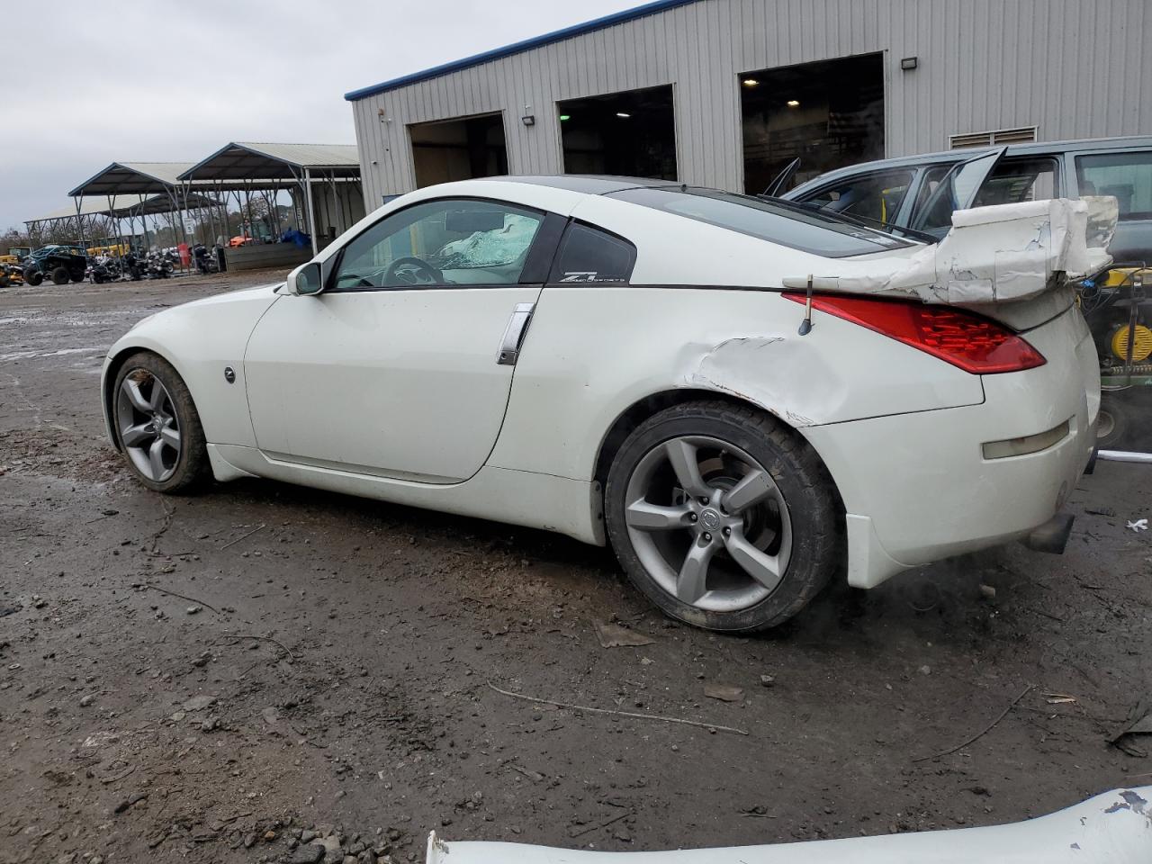 Image 2 of 2006 NISSAN 350Z COUPE 2006 with VIN JN1AZ34EX6M354016