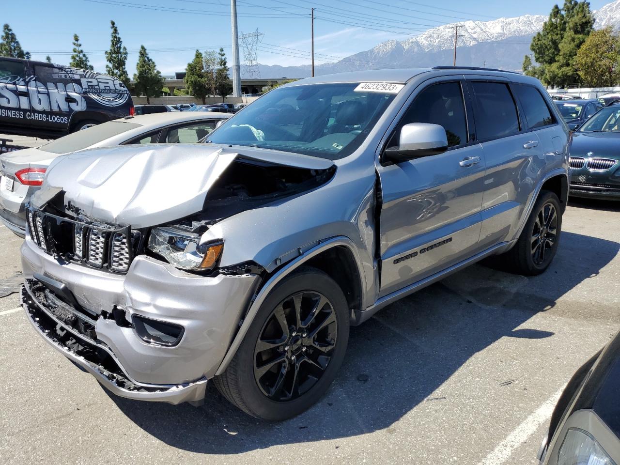Изображение 1 2017 JEEP GRAND CHEROKEE LAREDO 2017 с VIN 1C4RJEAG5HC826897