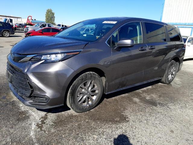 Obraz 2023 TOYOTA SIENNA LE 2023