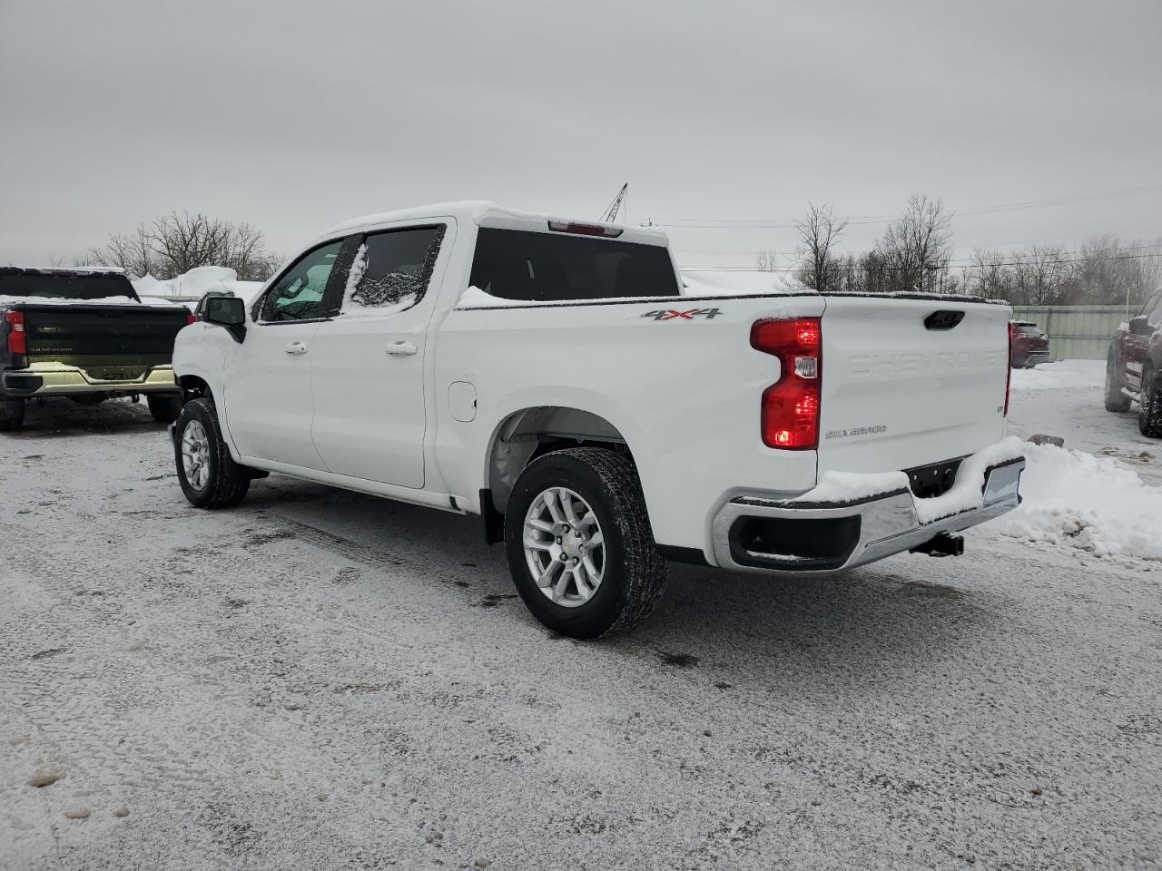 Изображение 2 2023 CHEVROLET SILVERADO K1500 LT-L 2023 с VIN 1GCPDKEK1PZ139360