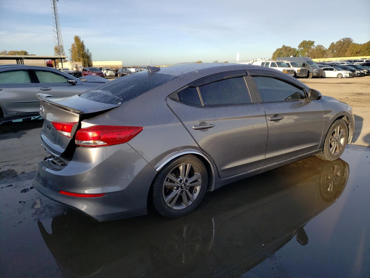 Obraz 3 z 2018 HYUNDAI ELANTRA SEL 2018 z VIN 5NPD84LF5JH250310