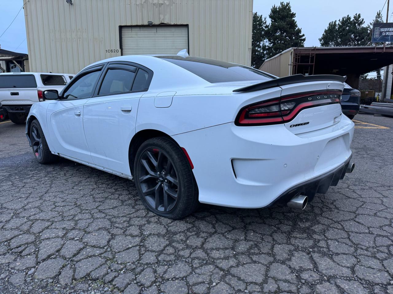 Image 3 of 2019 DODGE CHARGER GT 2019 with VIN 2C3CDXHG2KH571990