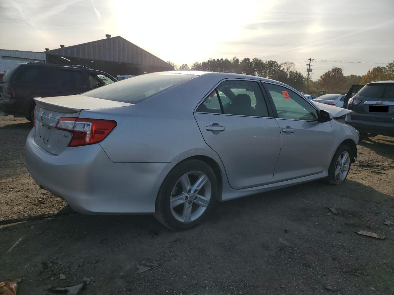 Image 3 of 2014 TOYOTA CAMRY L 2014 with VIN 4T1BF1FK8EU338845