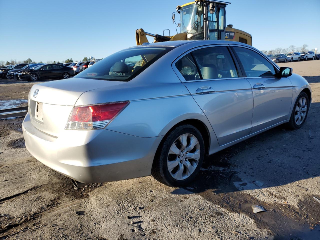 Изображение 3 2010 HONDA ACCORD EXL 2010 с VIN 1HGCP2F86AA041764