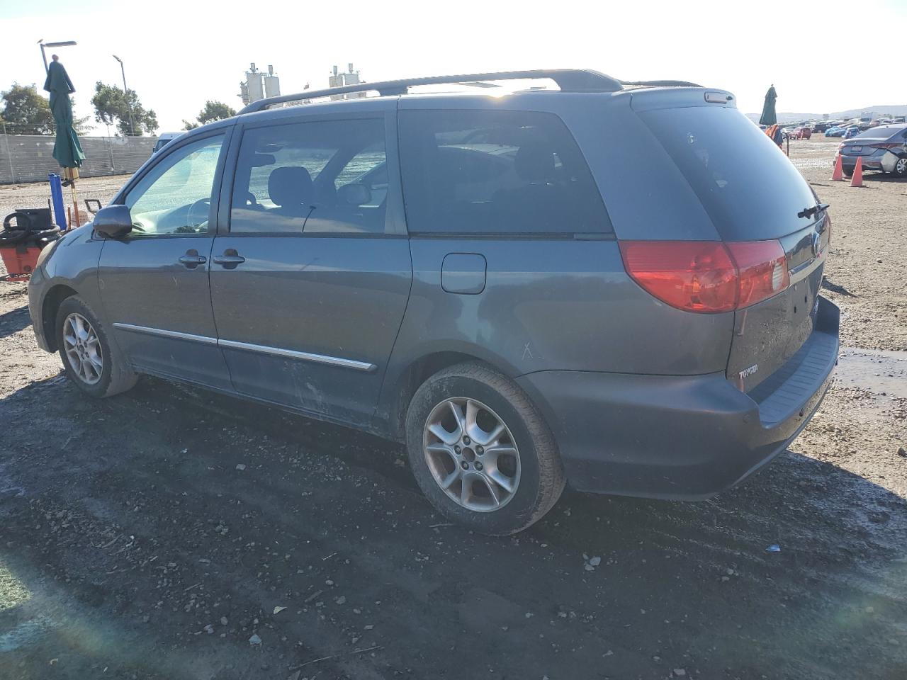 Obraz 2 z 2006 TOYOTA SIENNA XLE 2006 z VIN 5TDZA22C86S442585