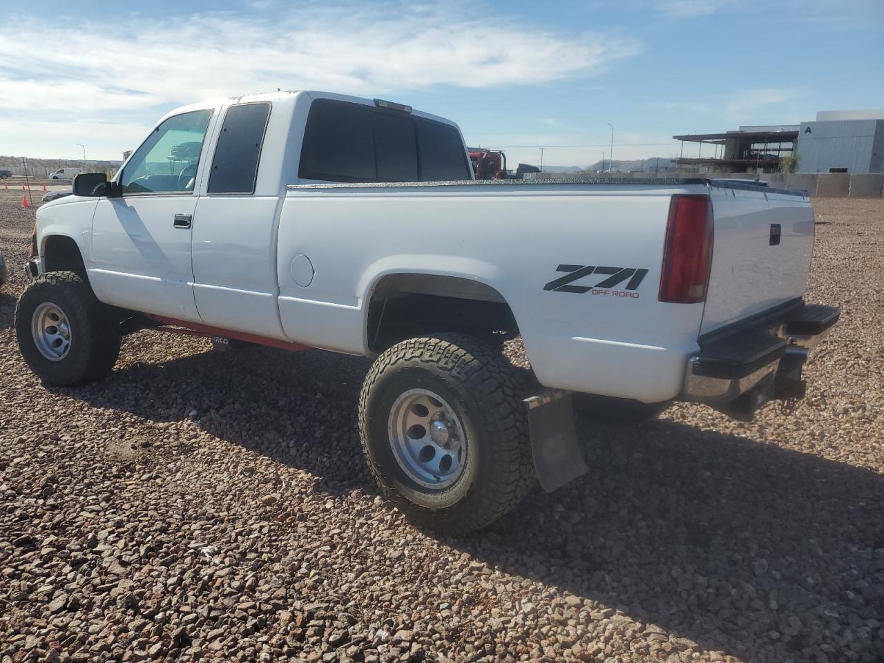 Image 2 of 1997 CHEVROLET GMT-400 K1500 1997 with VIN 2GCEK19R3V1230277