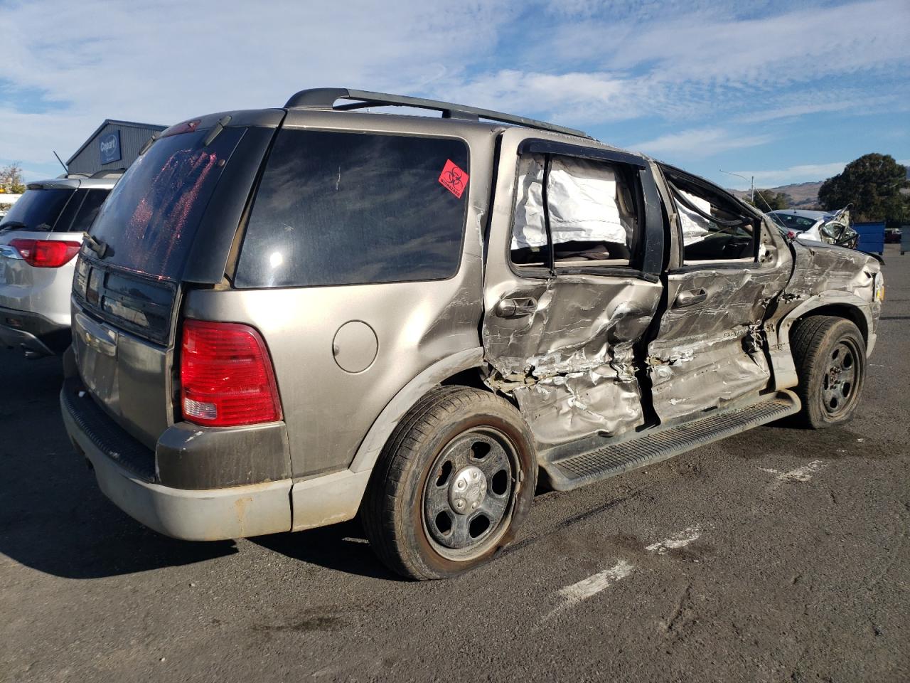 Image 3 of 2002 FORD EXPLORER XLT 2002 with VIN 1FMDU73E62ZB02788