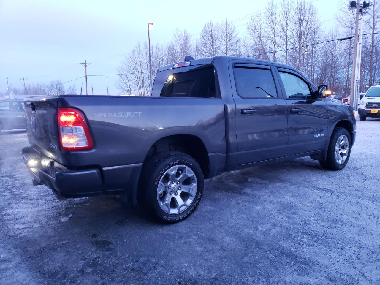 Obraz 3 z 2022 RAM 1500 BIG HORN/LONE STAR 2022 z VIN 1C6SRFFT5NN457679