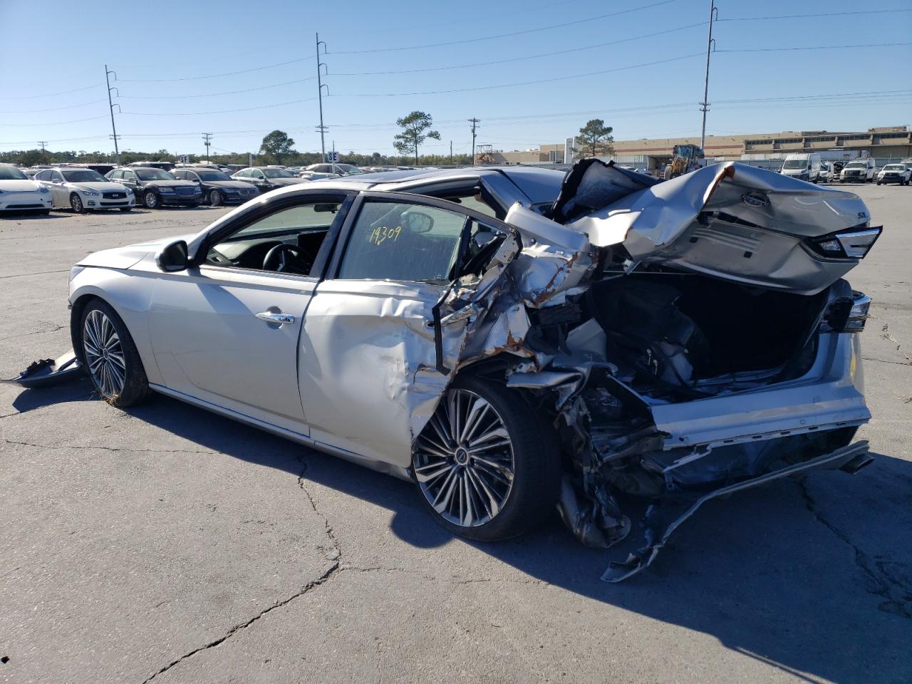 Image 2 of 2023 NISSAN ALTIMA SL 2023 with VIN 1N4BL4EV5PN359424