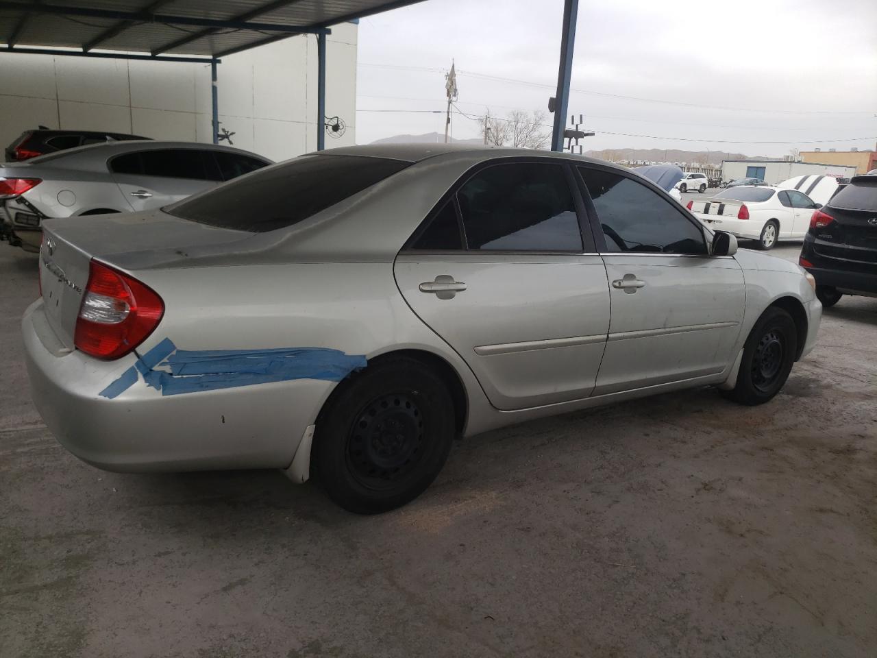 Obraz 3 z 2002 TOYOTA CAMRY LE 2002 z VIN 4T1BE32K32U055169