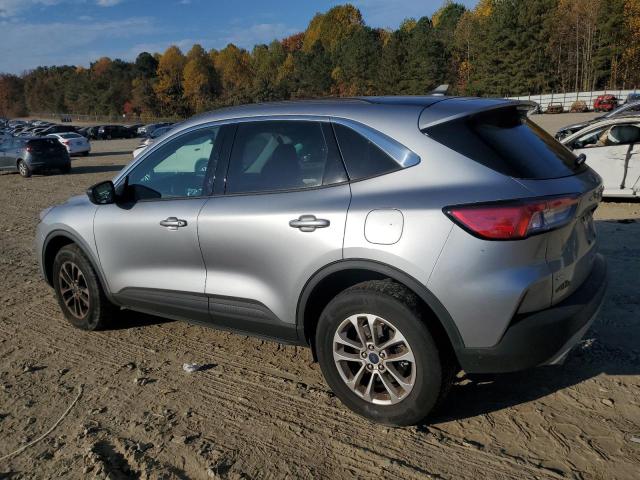 Image 2 of 2022 FORD ESCAPE SE 2022 with VIN 1FMCU9G68NUB06708