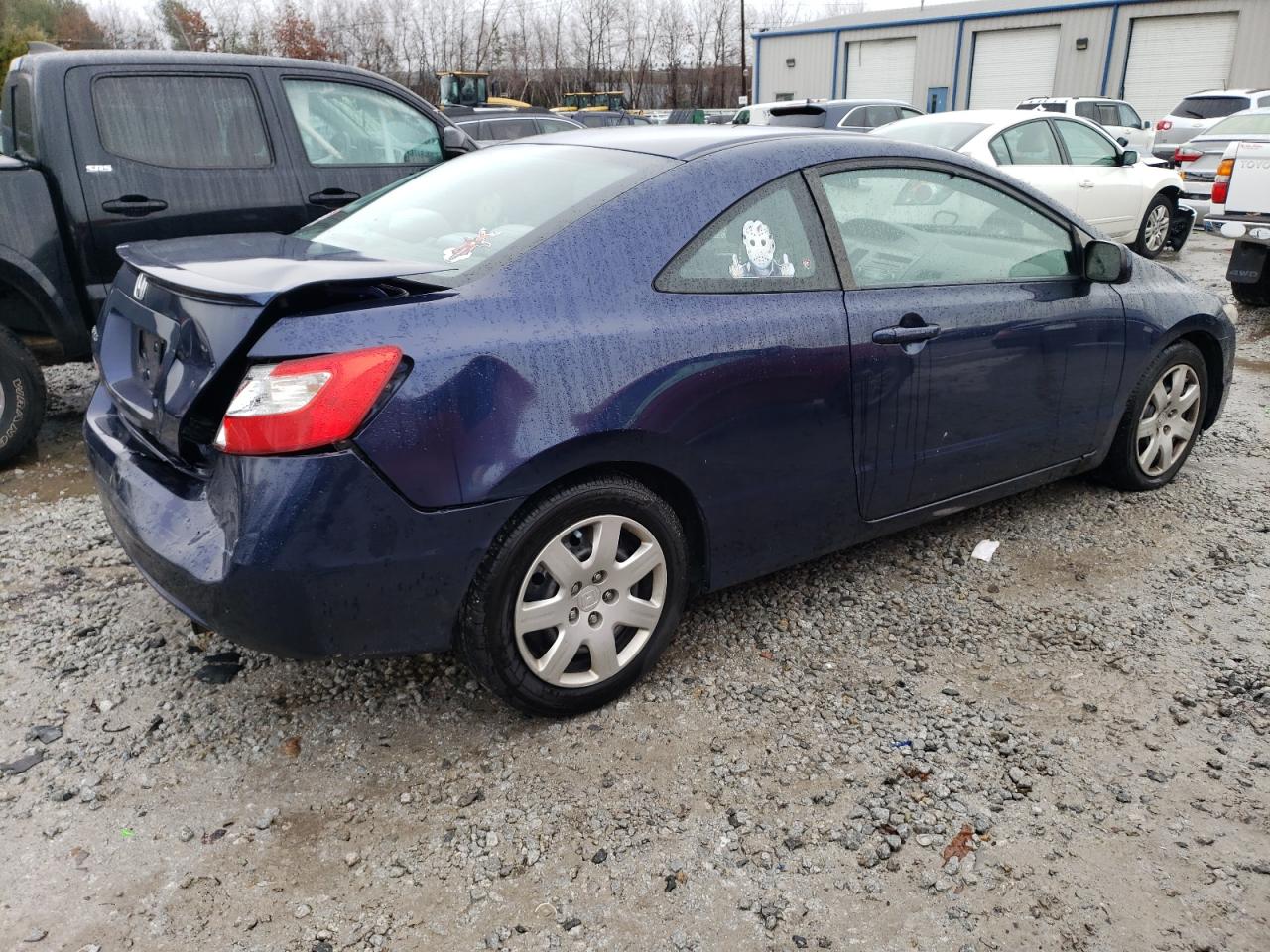 Изображение 3 2011 HONDA CIVIC LX 2011 с VIN 2HGFG1B63BH517645