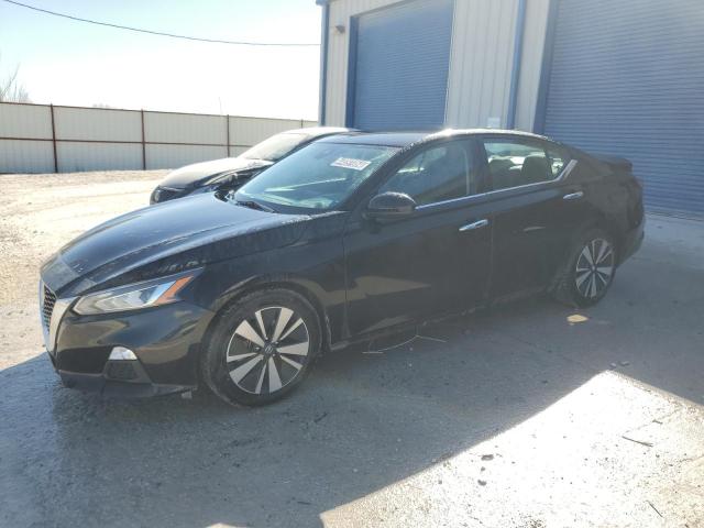 Image 1 of 2022 NISSAN ALTIMA SV 2022 with VIN 1N4BL4DV2NN388345