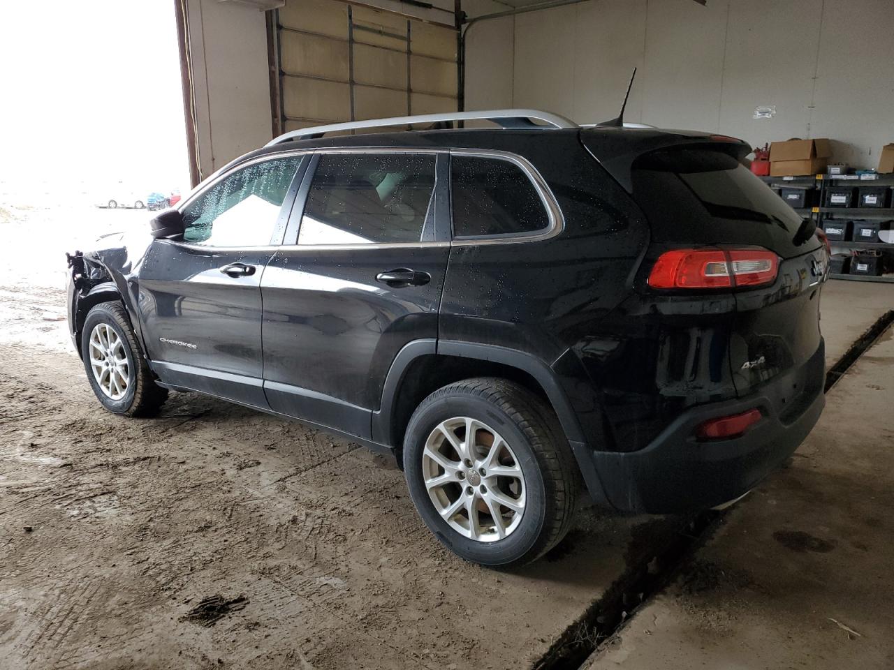 Obraz 2 z 2017 JEEP CHEROKEE LATITUDE 2017 z VIN 1C4PJMCS6HW513472