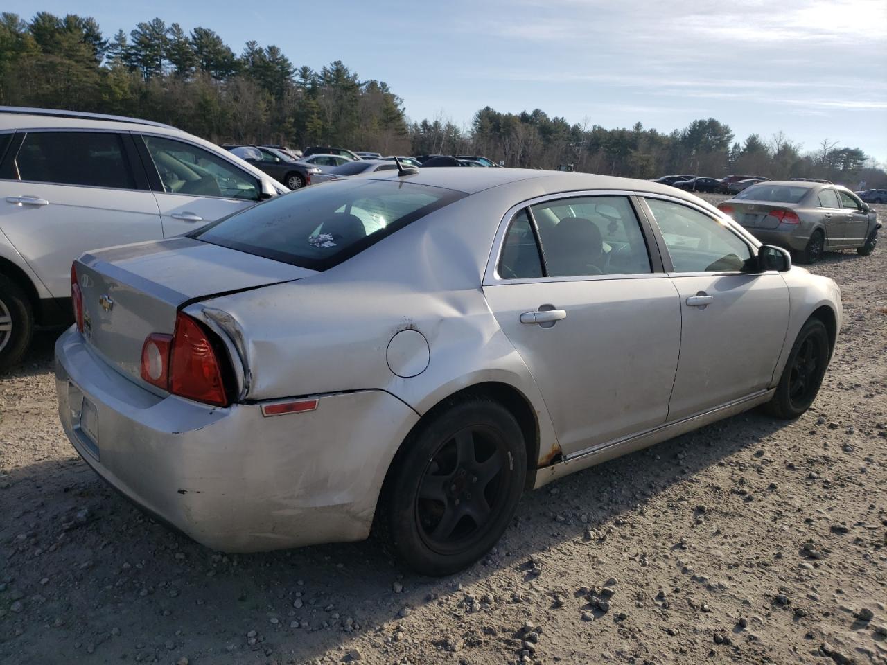 Image 3 of 2010 CHEVROLET MALIBU 1LT 2010 with VIN 1G1ZC5EB3AF100607