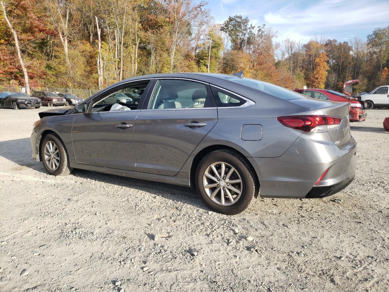 Obraz 2 z 2018 HYUNDAI SONATA SE 2018 z VIN 5NPE24AF0JH711549
