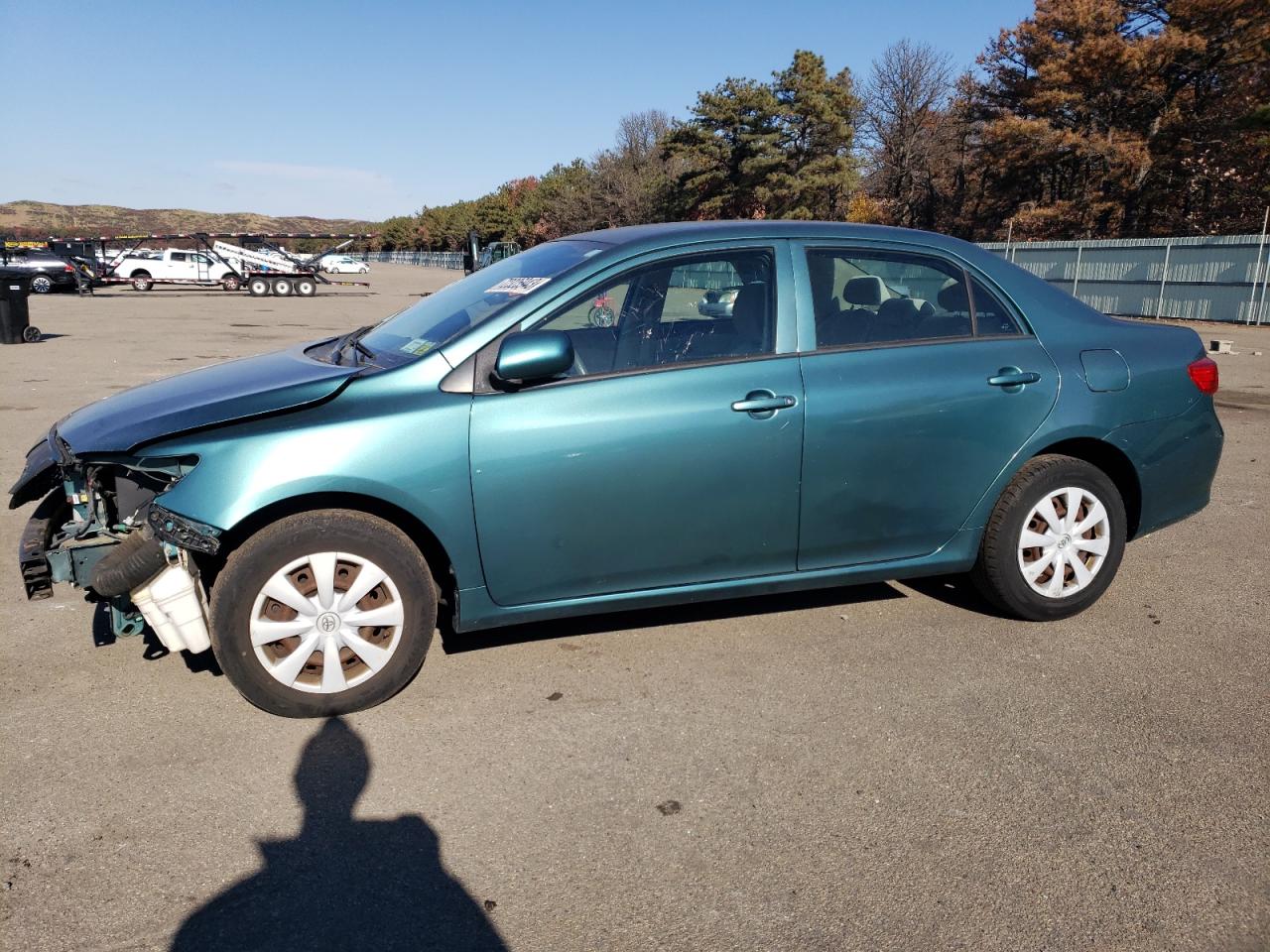 Image 1 of 2009 TOYOTA COROLLA BASE 2009 with VIN 2T1BU40E59C181180