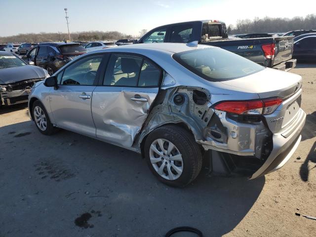 Obraz 2 z 2022 TOYOTA COROLLA LE 2022 z VIN JTDEPMAE6NJ224040