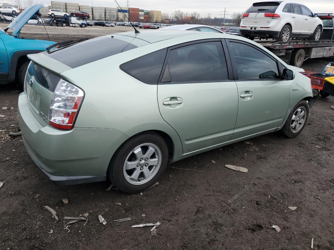 Image 3 of 2008 TOYOTA PRIUS  2008 with VIN JTDKB20U283398940