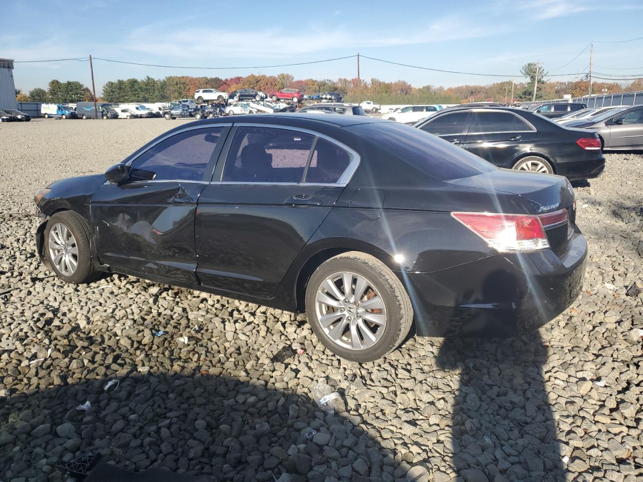 Image 2 of 2012 HONDA ACCORD EX 2012 with VIN 1HGCP2F77CA069678