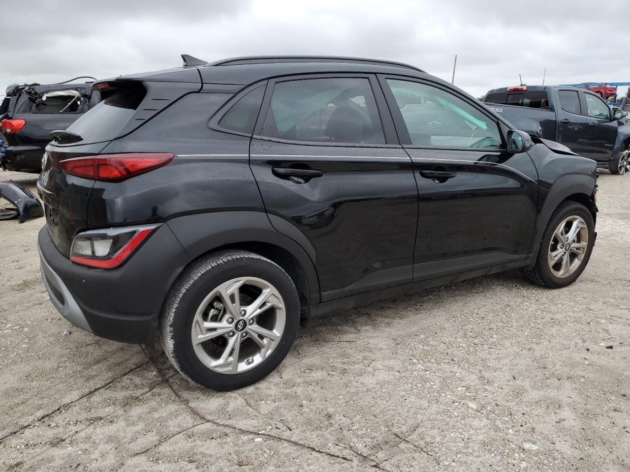 Изображение 3 2023 HYUNDAI KONA SEL 2023 с VIN KM8K62ABXPU971136