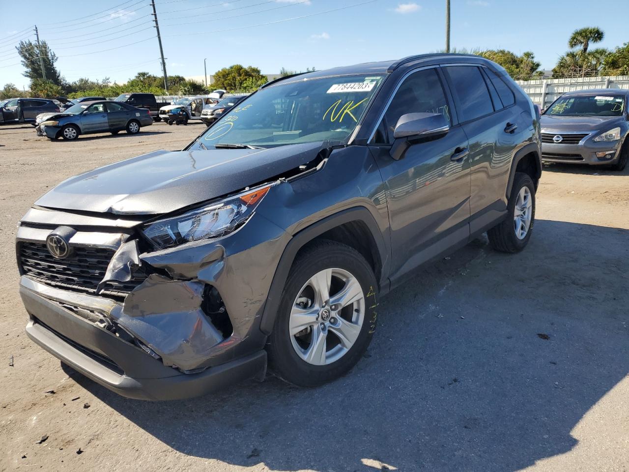 Image 1 of 2021 TOYOTA RAV4 XLE 2021 with VIN 2T3P1RFV8MC200291