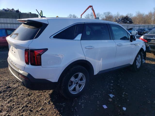 Изображение 3 2022 KIA SORENTO LX 2022 с VIN 5XYRGDLC7NG097456