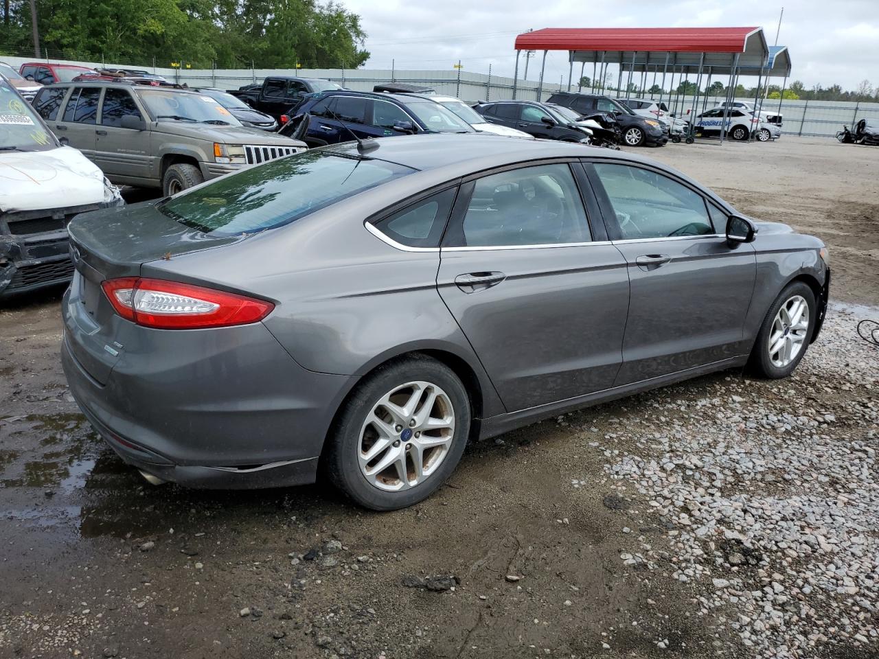 Image 3 of 2014 FORD FUSION SE 2014 with VIN 1FA6P0HD8E5407237