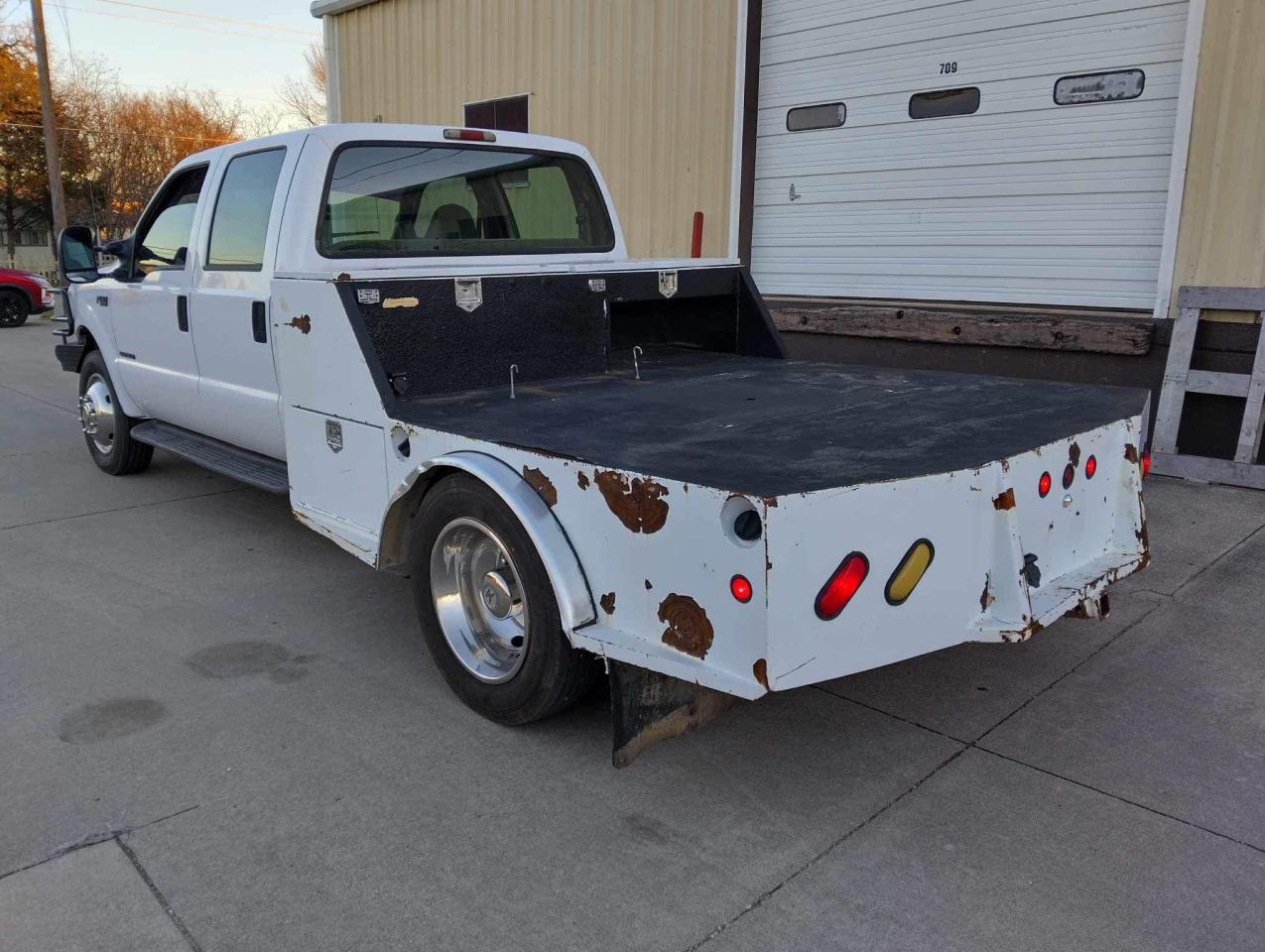 Изображение 3 1999 FORD F550 SUPER DUTY 1999 с VIN 1FDAW56FXXED31365