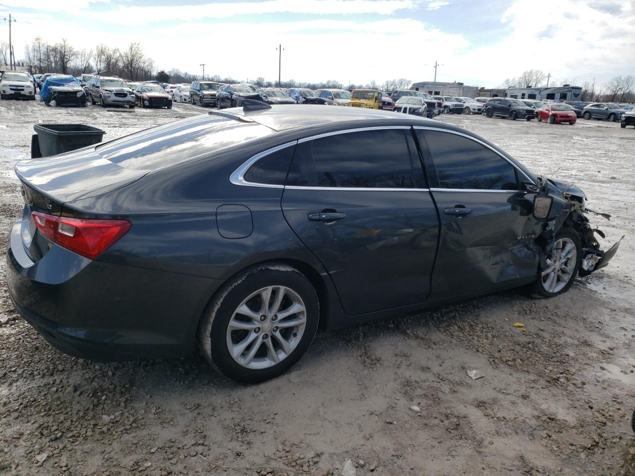 Изображение 3 2016 CHEVROLET MALIBU LT 2016 с VIN 1G1ZE5ST7GF345555