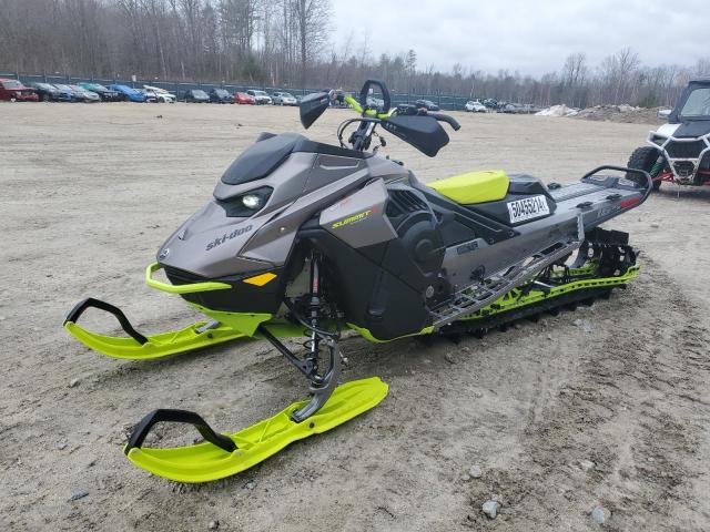 Изображение 2 2023 SKI DOO SUMMIT 2023 с VIN 2BPSTJPF7PV000066