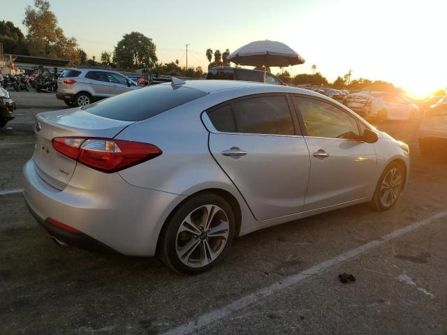 Obraz 3 z 2016 KIA FORTE EX 2016 z VIN KNAFZ4A85G5556939