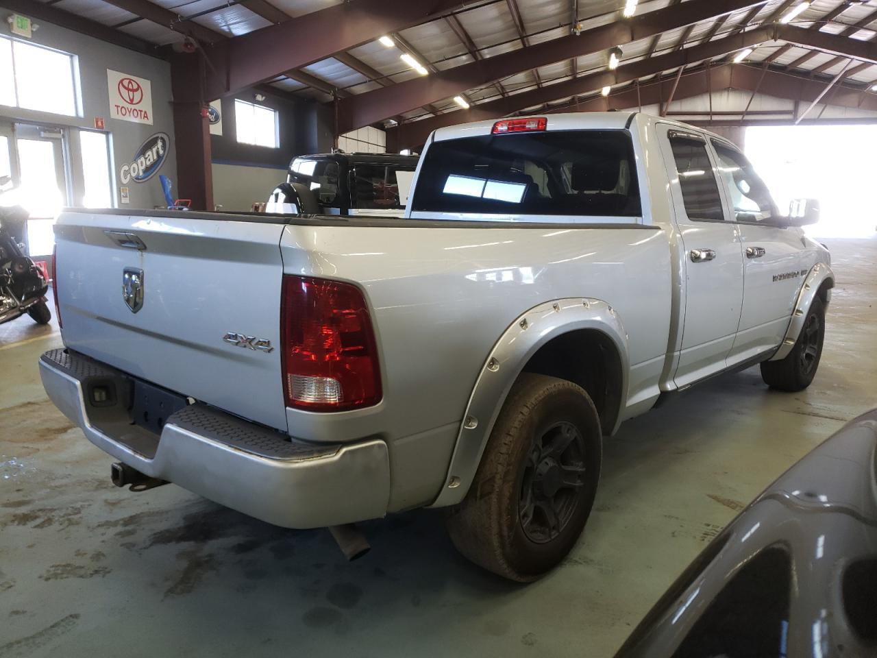 Изображение 3 2011 DODGE RAM 1500  2011 с VIN 1D7RV1GT6BS692387