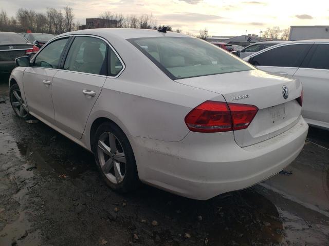 Изображение 2 2013 VOLKSWAGEN PASSAT SE 2013 с VIN 1VWBP7A35DC013818