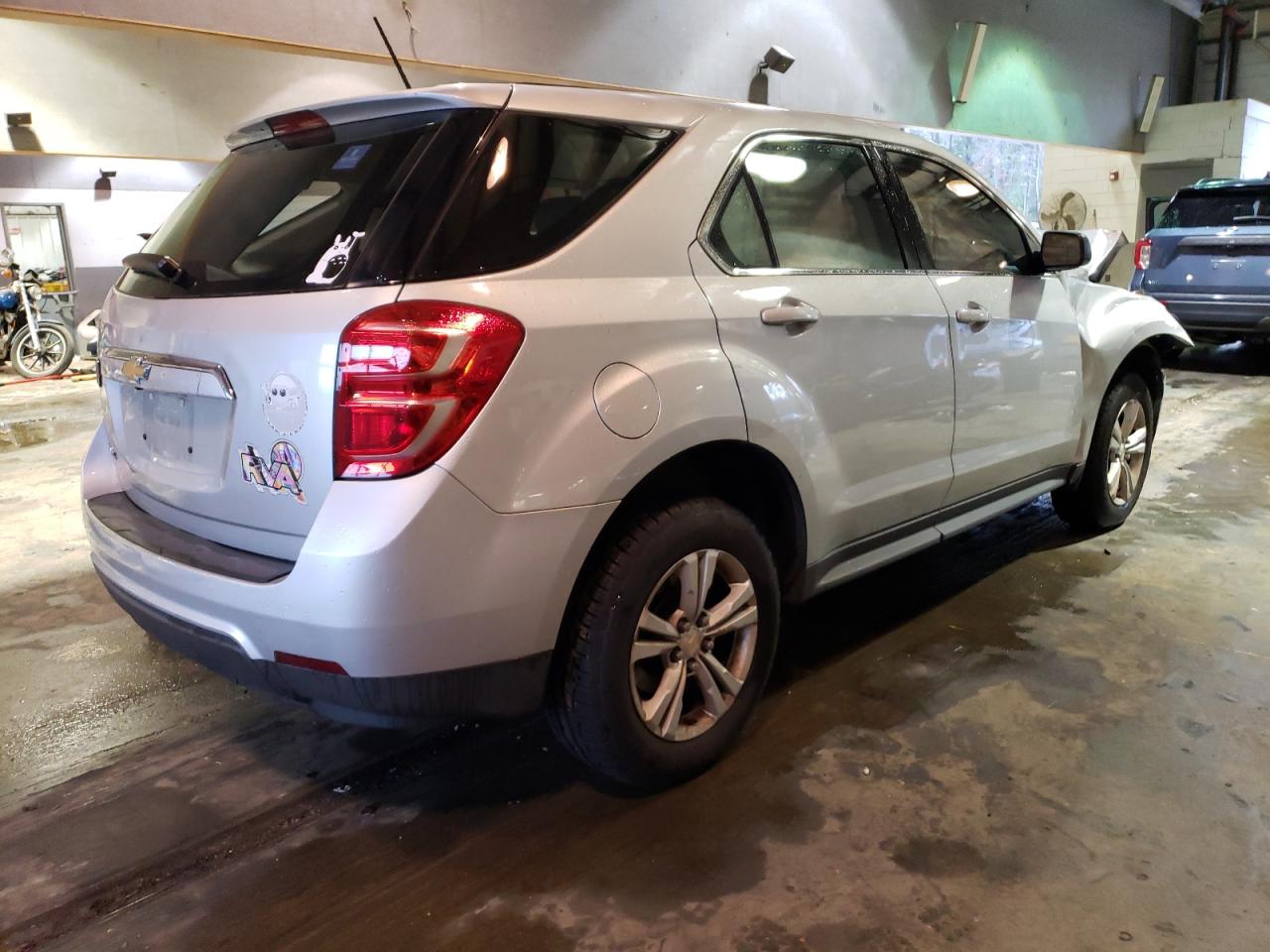 Image 3 of 2017 CHEVROLET EQUINOX LS 2017 with VIN 2GNALBEK1H1570033