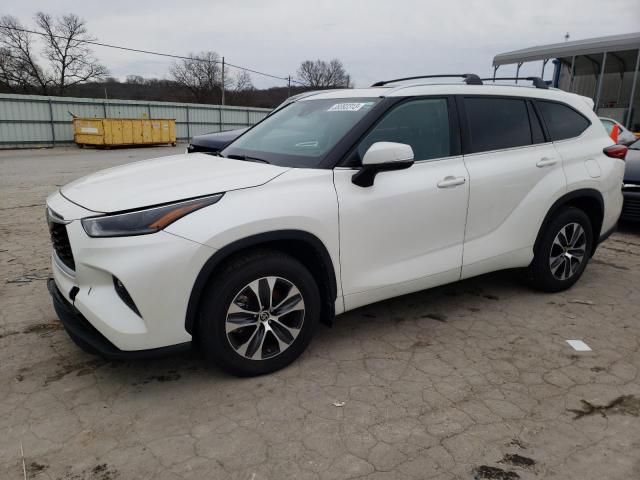 Изображение 2021 TOYOTA HIGHLANDER XLE 2021