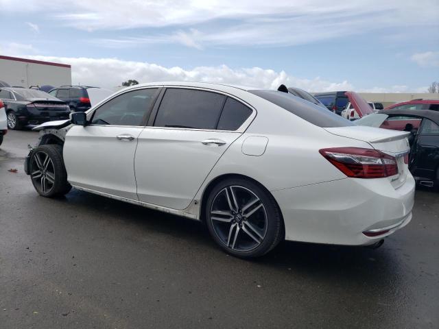 Изображение 2 2017 HONDA ACCORD SPORT 2017 с VIN 1HGCR2F59HA067768