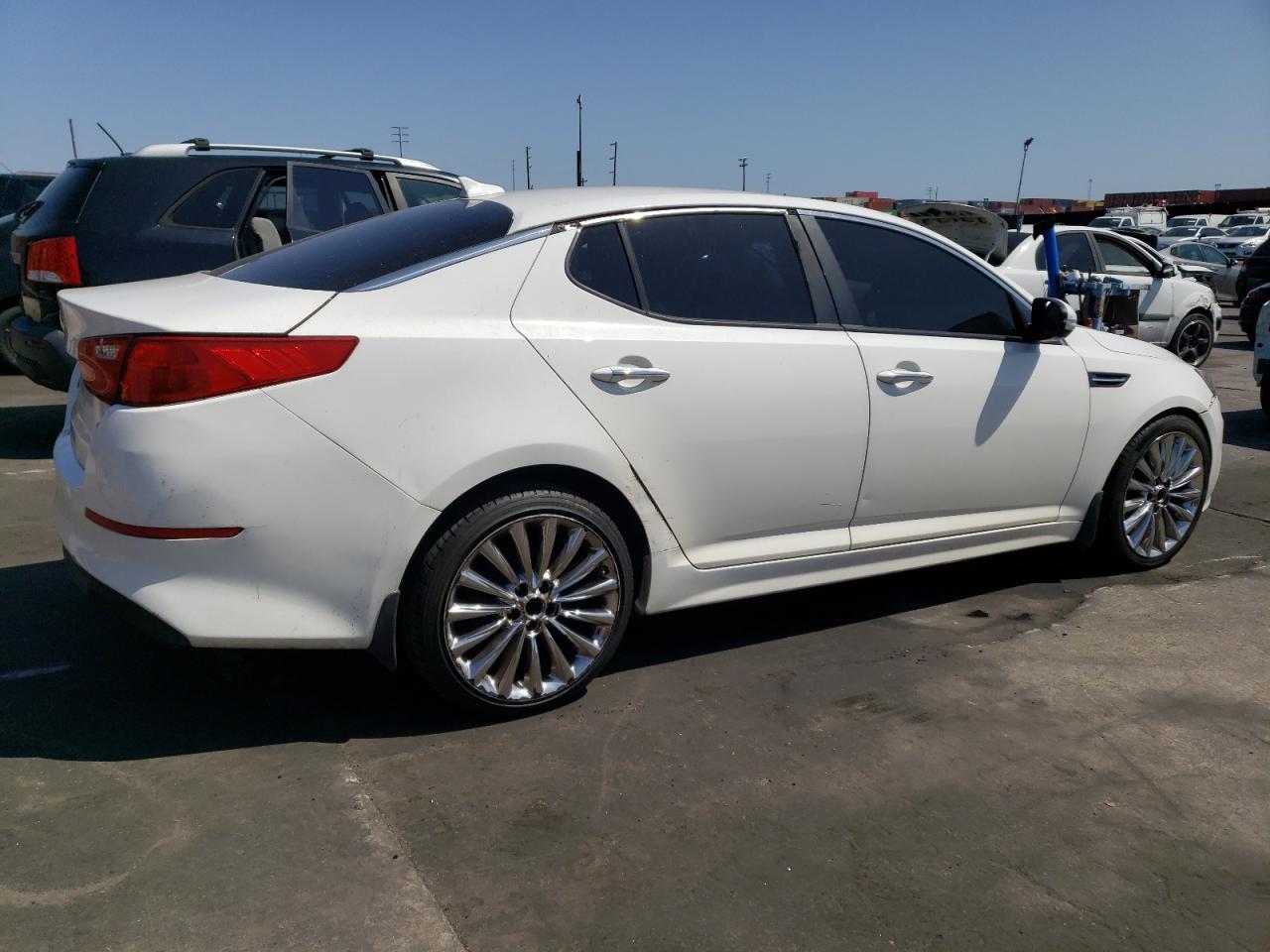 Image 3 of 2015 KIA OPTIMA LX 2015 with VIN KNAGM4A75F5631745