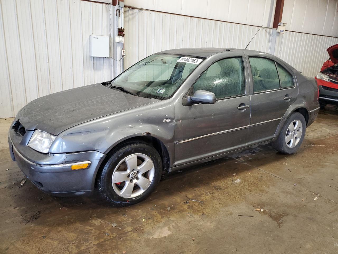 Image 1 of 2005 VOLKSWAGEN JETTA GLS TDI 2005 with VIN 3VWSR69M55M042494