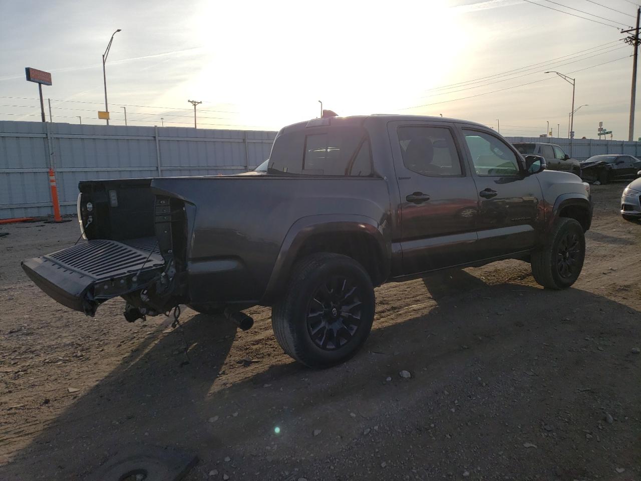 Изображение 3 2021 TOYOTA TACOMA DOUBLE CAB 2021 с VIN 3TMGZ5AN7MM413886