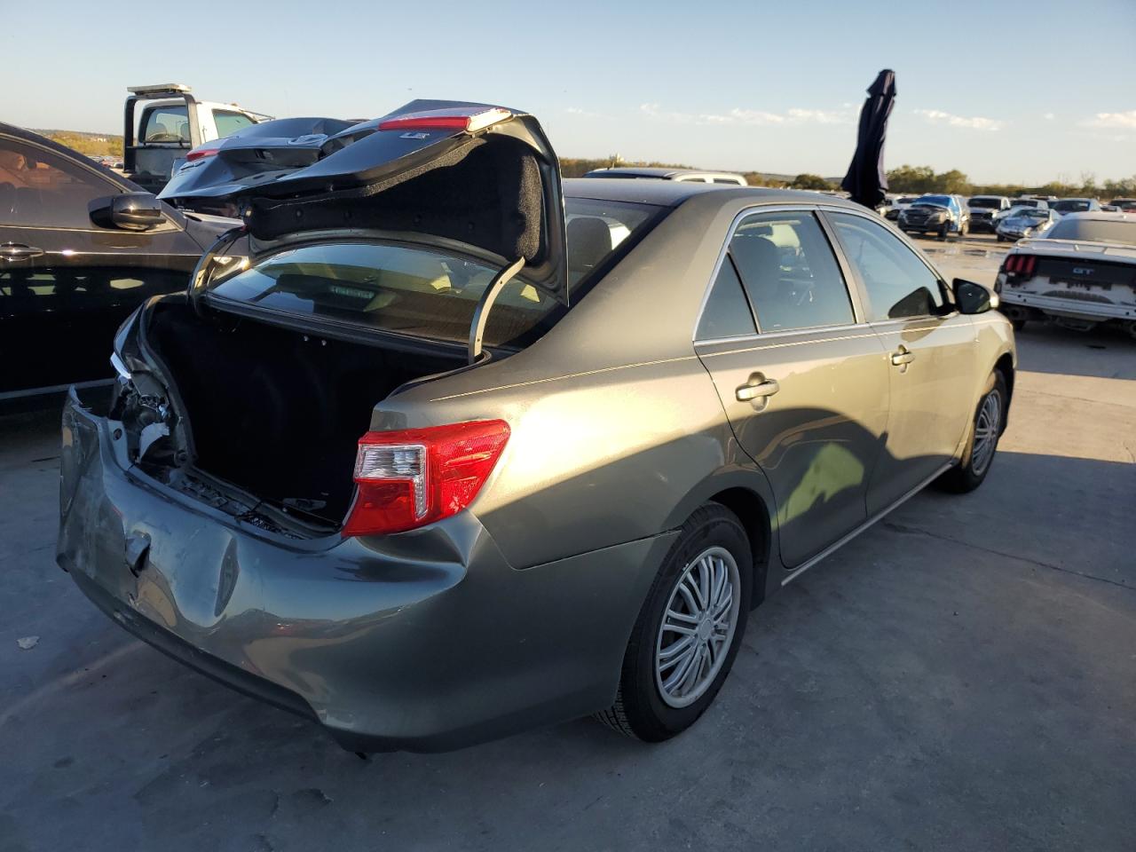 Изображение 3 2012 TOYOTA CAMRY BASE 2012 с VIN 4T1BF1FK9CU526691
