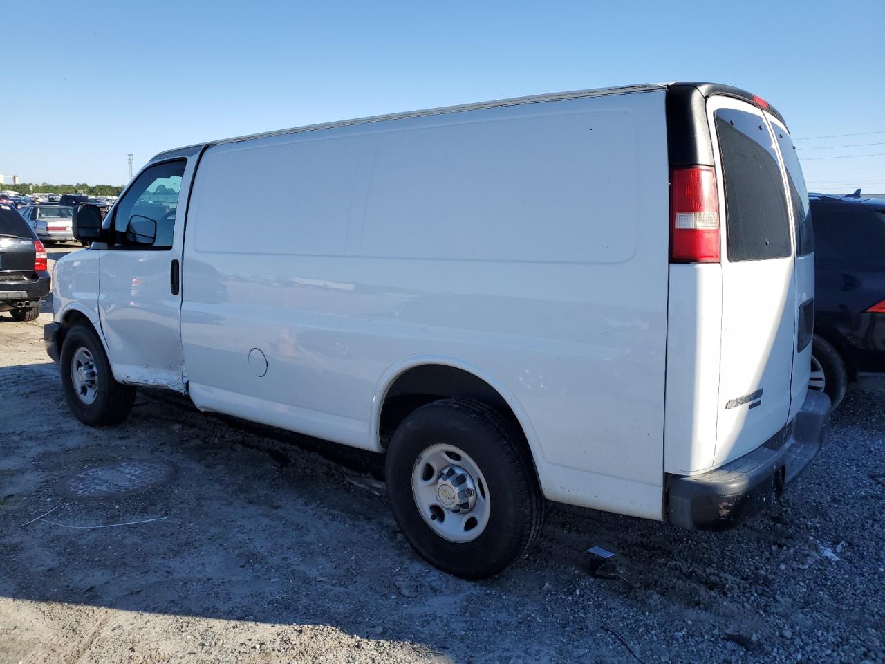 Image 2 of 2012 CHEVROLET EXPRESS G2500  2012 with VIN 1GCWGFCG4C1179210
