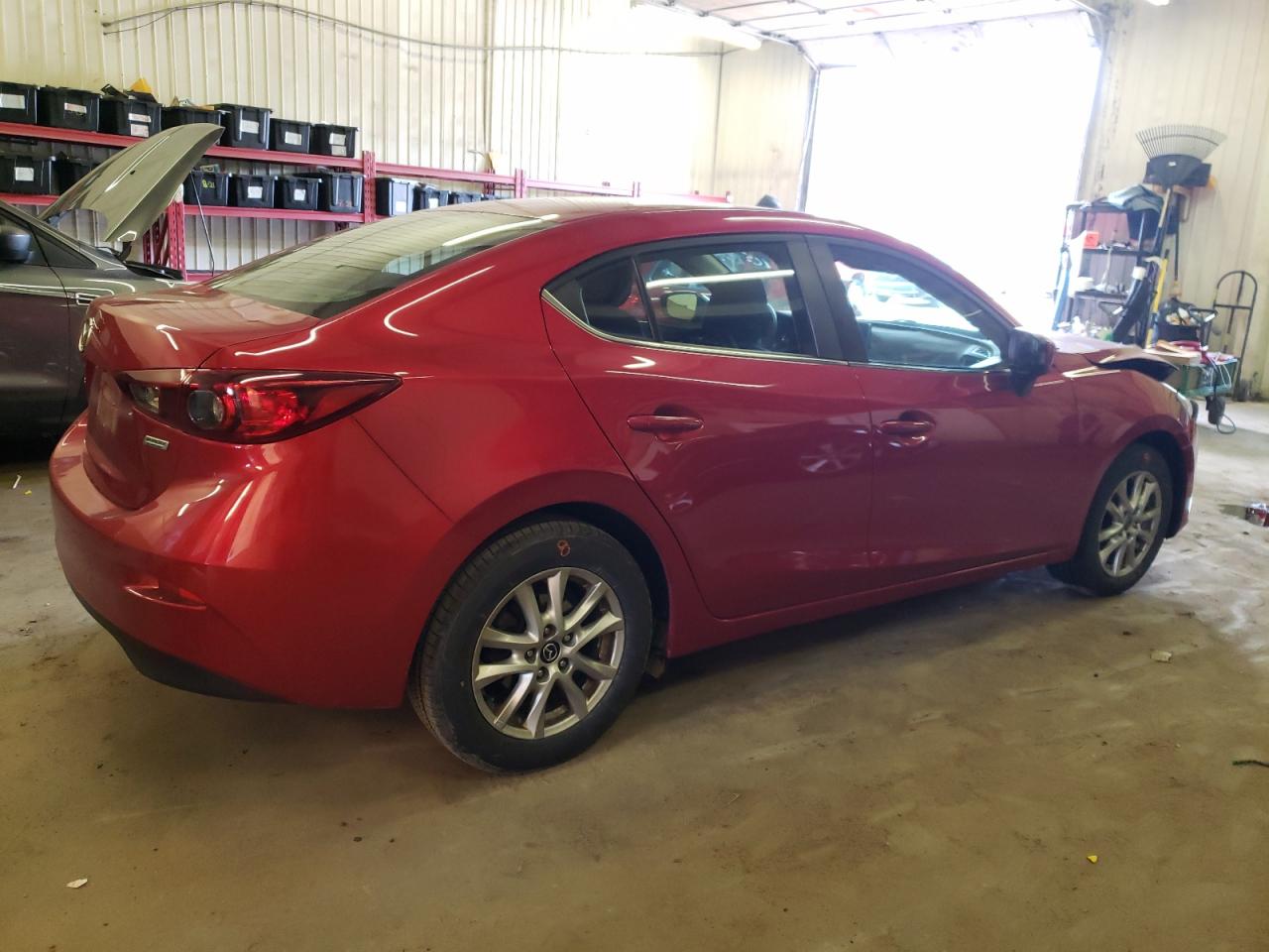 Изображение 3 2016 MAZDA 3 SPORT 2016 с VIN 3MZBM1U77GM297945