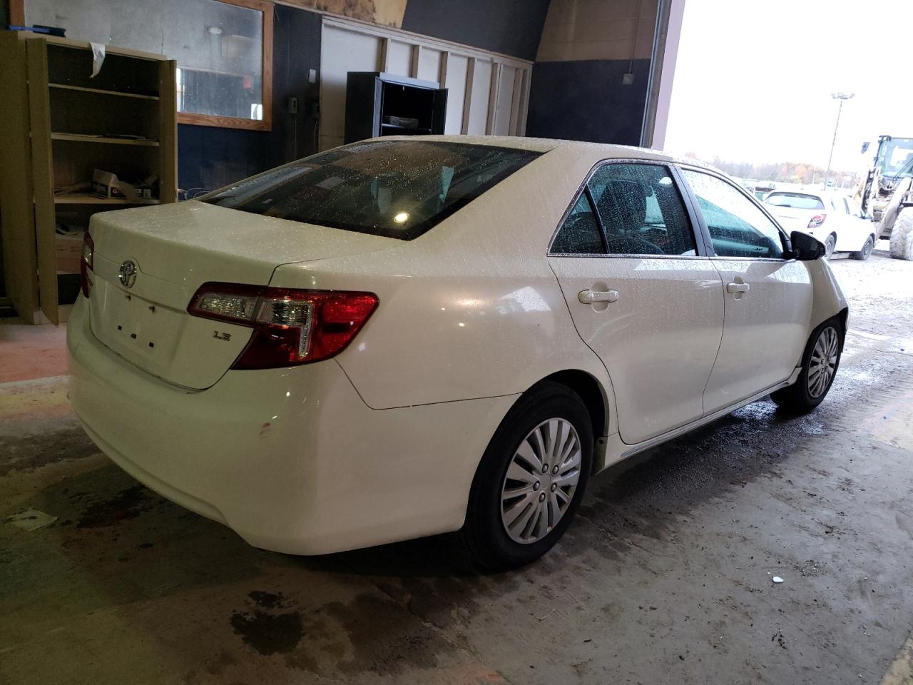 Obraz 3 z 2014 TOYOTA CAMRY L 2014 z VIN 4T4BF1FK8ER352900