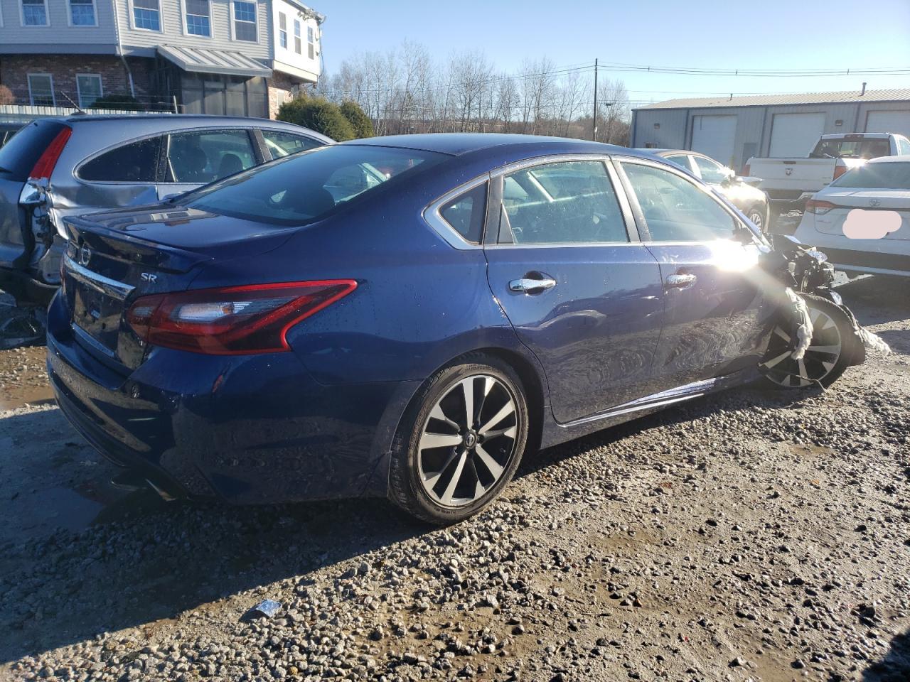 Image 3 of 2018 NISSAN ALTIMA 2.5 2018 with VIN 1N4AL3AP7JC137905